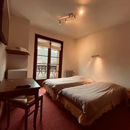 Hostel Auberge Du Mont Rond Montriond